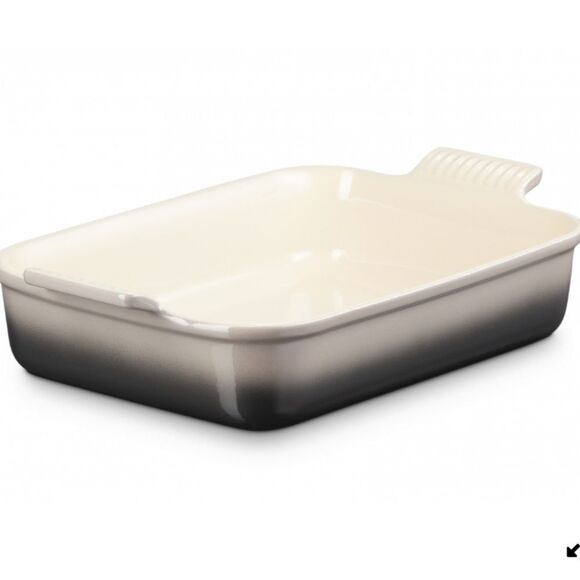 Le Creuset 32cm Heritage Rectangular Bakeware- Flint - Picture 1 of 9